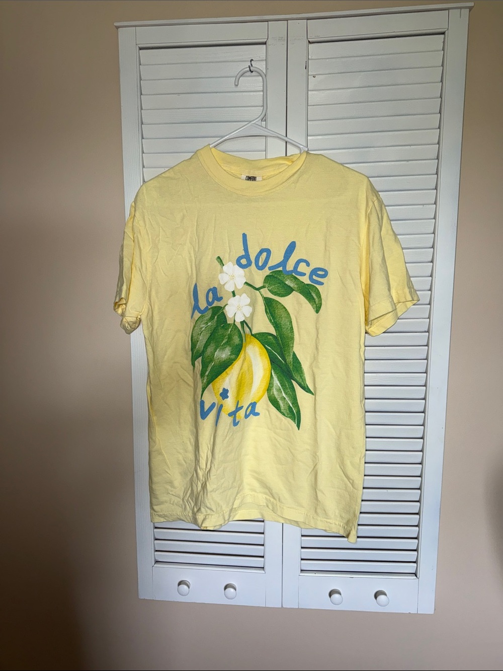 Comfort Colors Yellow 'La Dolce Vita' Lemon Graphic Tee